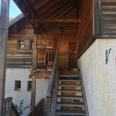 Le Cubet Hameau Des Chazals Nevache Hautes Alpes מראה חיצוני תמונה